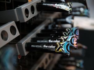 Professionell Haareschneiden und -färben 